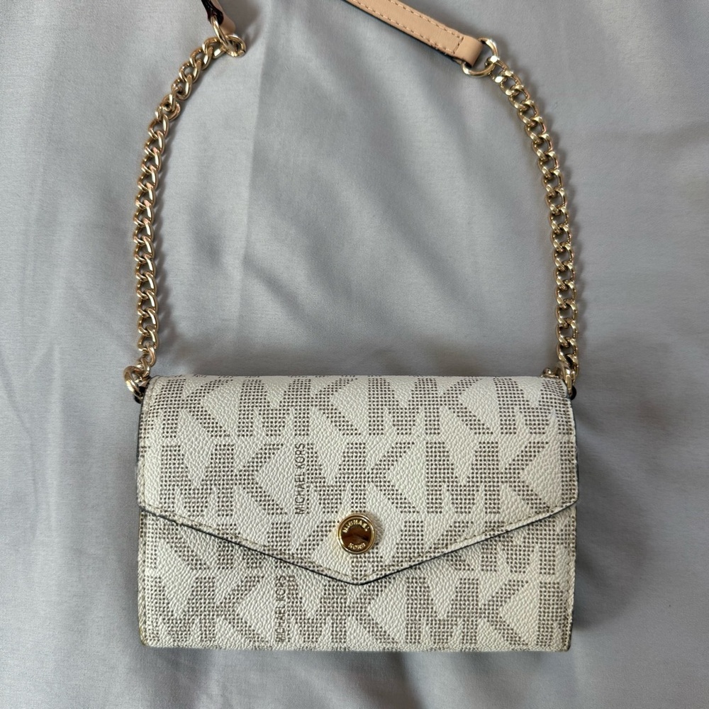 Michael Kors Jet Set Logo Crossbody Wallet Bag – Vanilla / Acorn - Picture 2 of 6